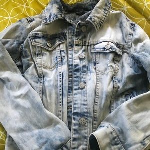 Vintage-looking fade denim jacket